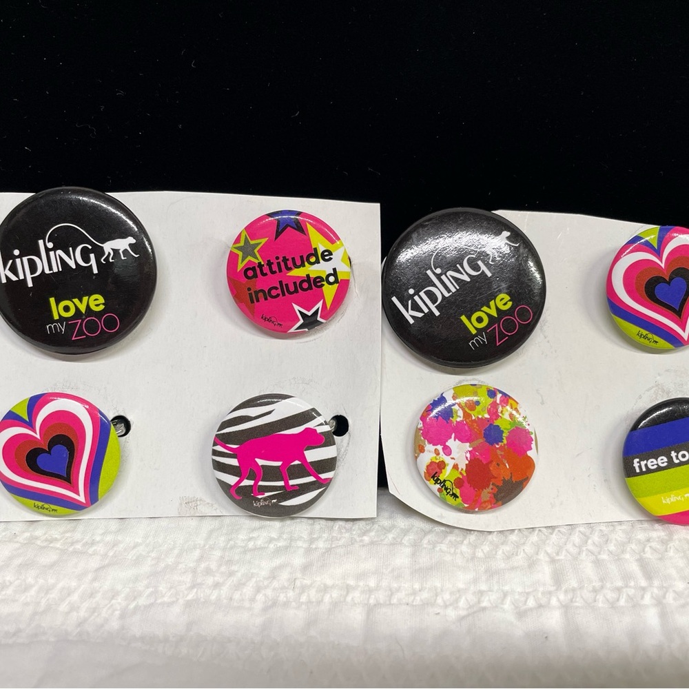 Kipling Button pins